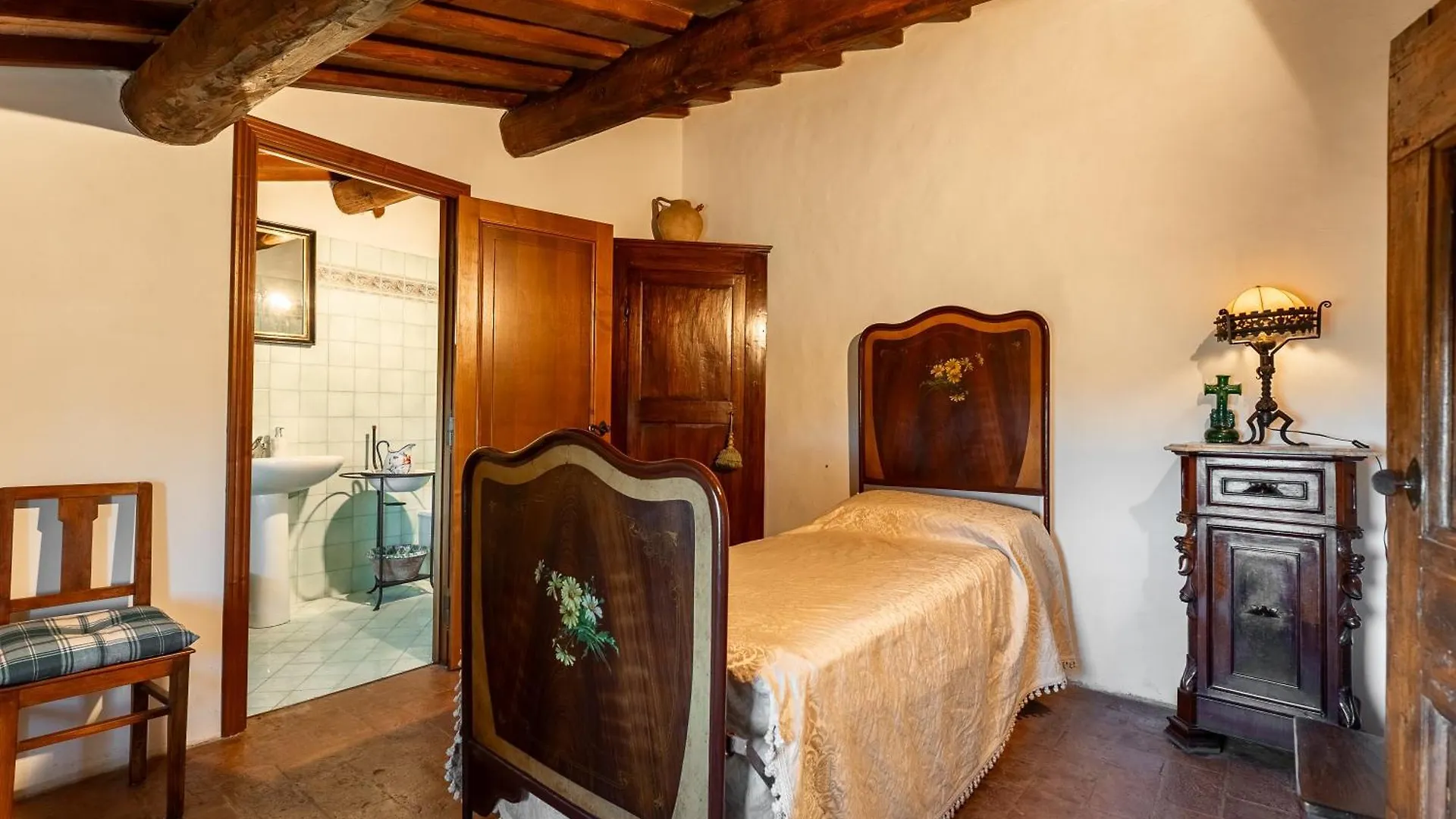 Villa Vignano - Exotic Villa Among Olive Trees Siena Italy