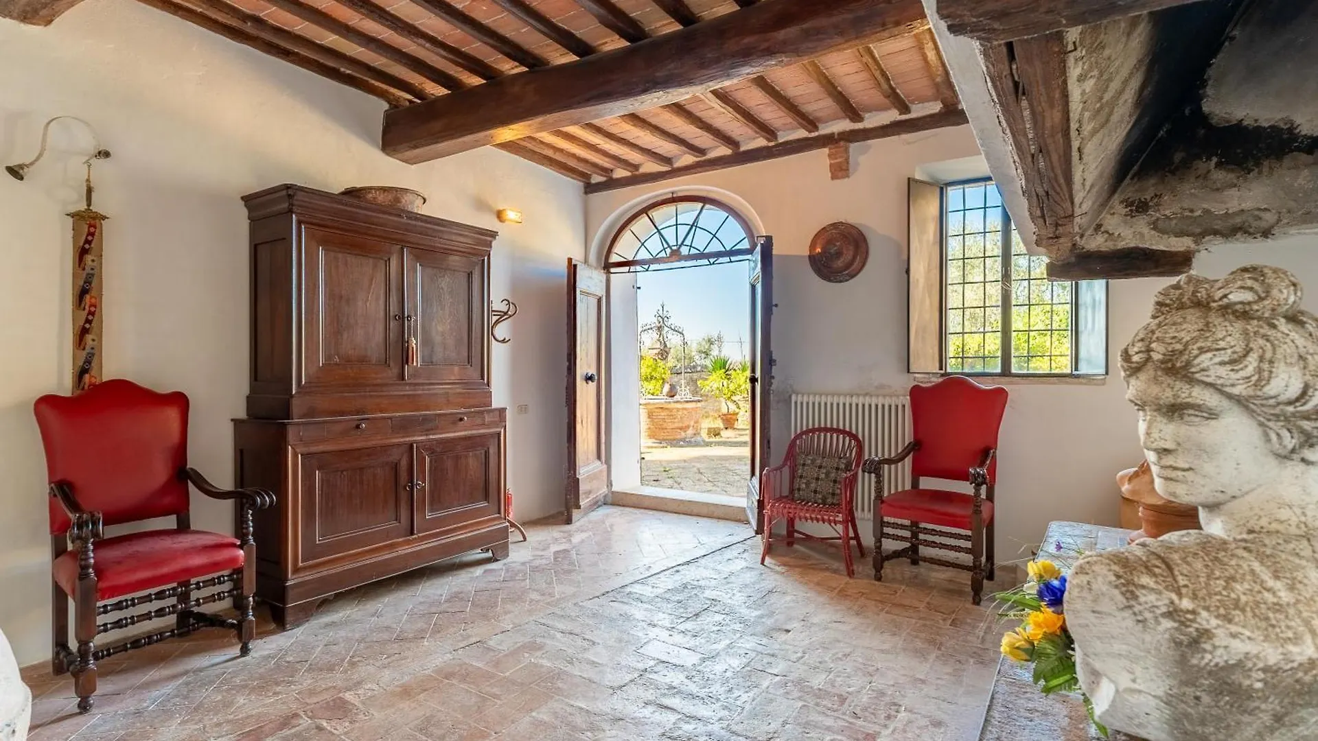 Villa Vignano - Exotic Villa Among Olive Trees Siena Italy